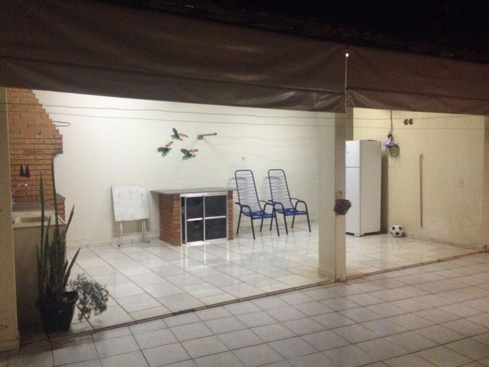 Casa, 2 quartos, 184 m² - Foto 1