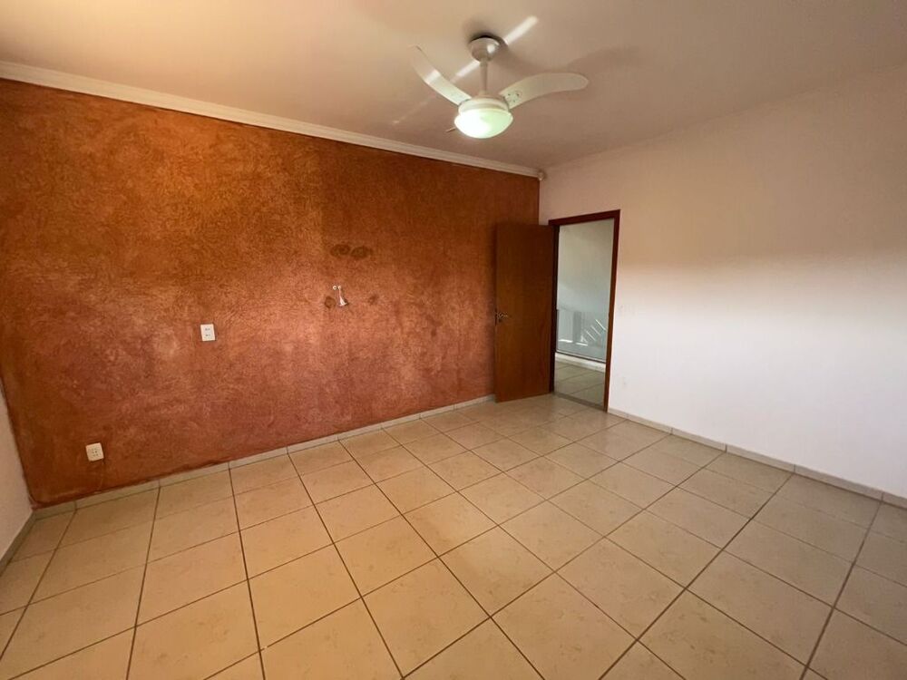 Casa, 3 quartos, 200 m² - Foto 3