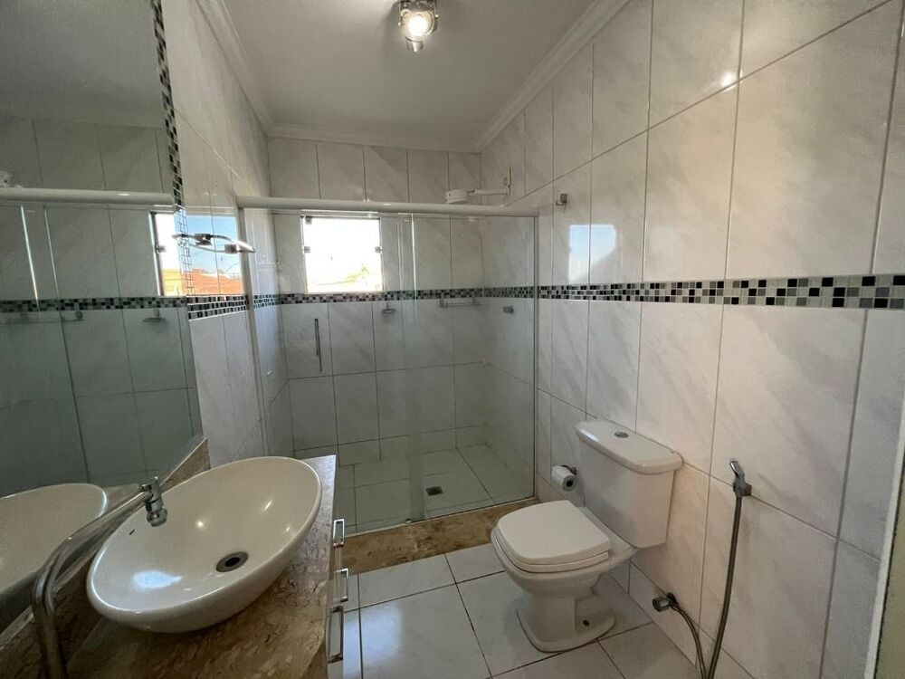 Casa, 3 quartos, 200 m² - Foto 4