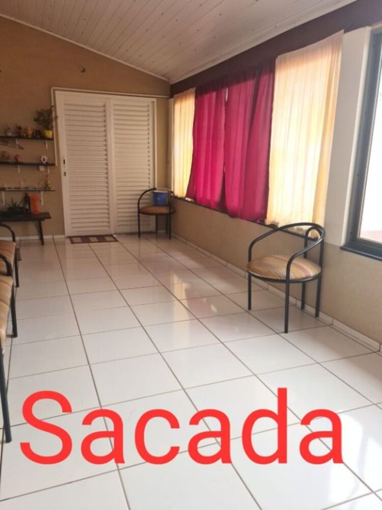 Casa, 3 quartos, 190 m² - Foto 2