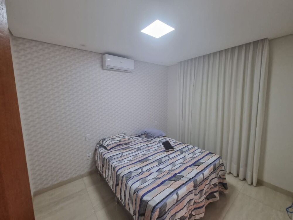 Casa de Condomínio à venda com 4 quartos, 402m² - Foto 3
