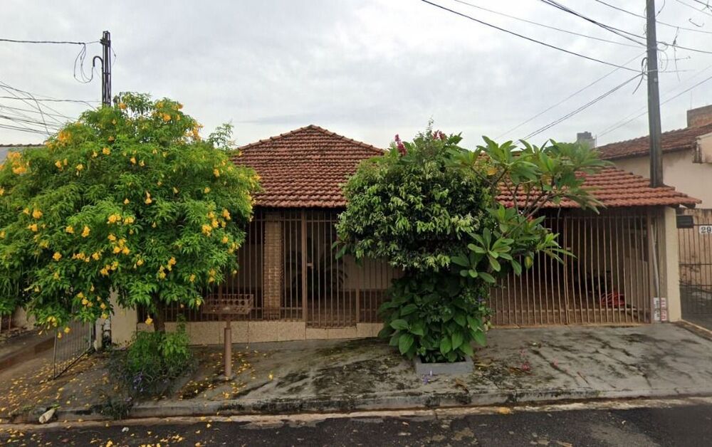 Casa, 2 quartos, 225 m² - Foto 1