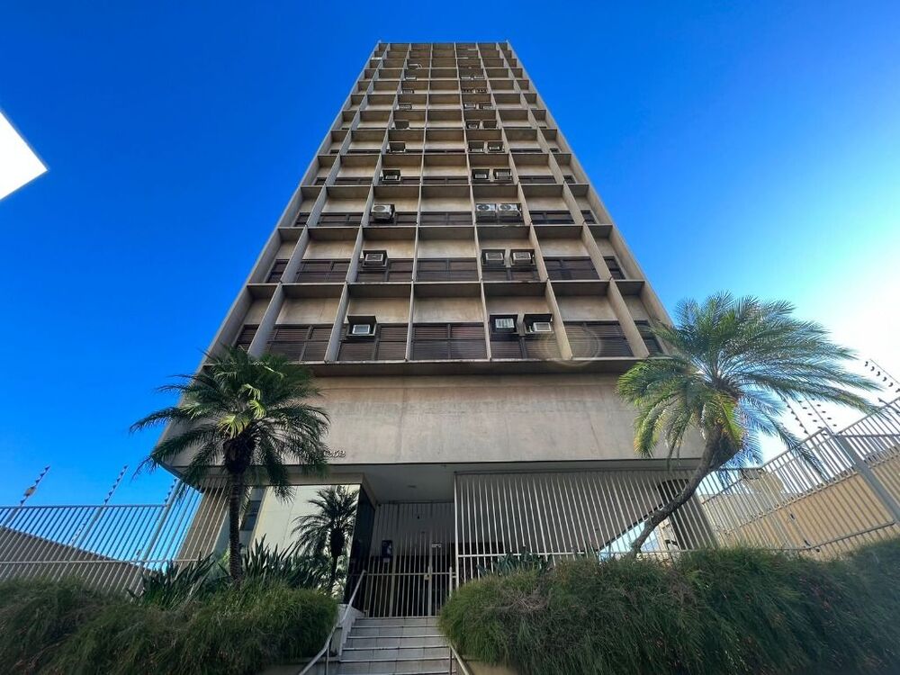 Apartamento, 3 quartos, 320 m² - Foto 2