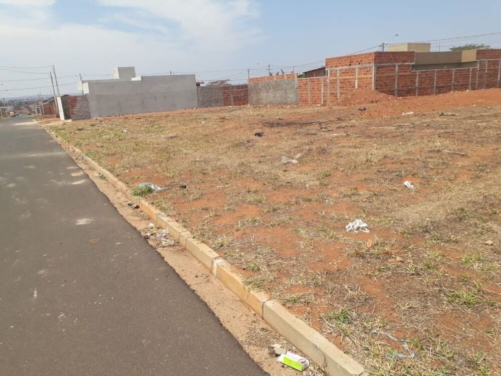 Terreno, 200 m² - Foto 2