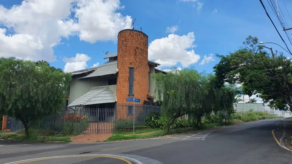 Casa, 4 quartos, 600 m² - Foto 1