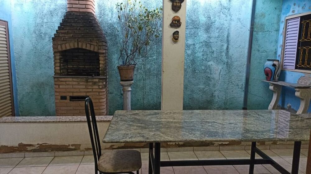 Casa, 4 quartos, 128 m² - Foto 1