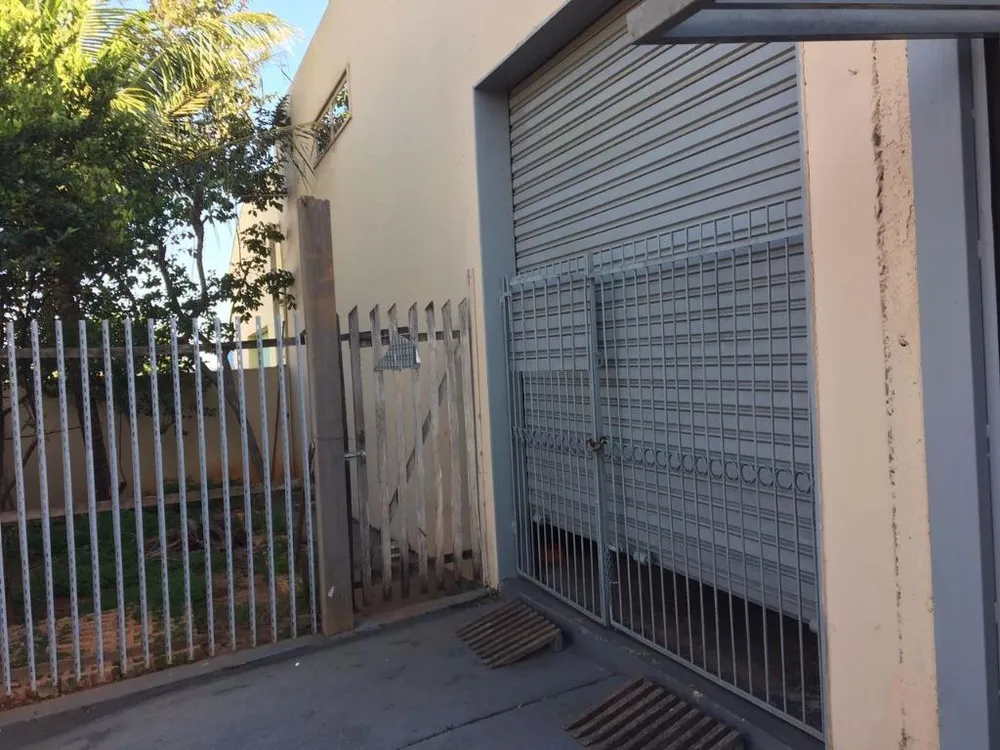 Casa, 2 quartos, 320 m² - Foto 3