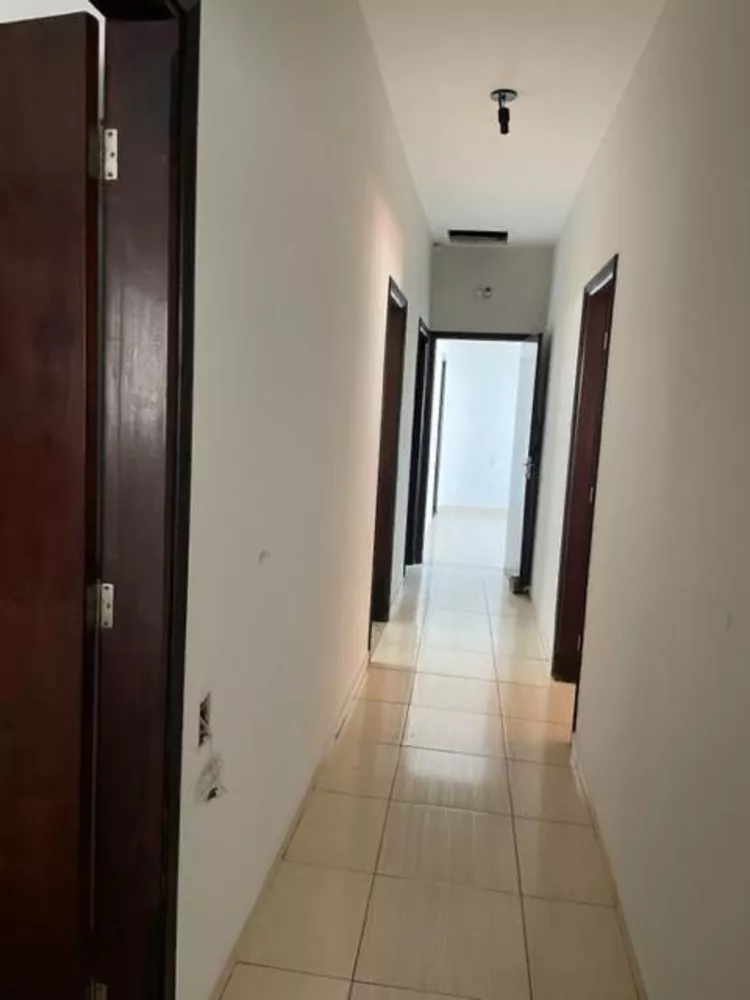 Casa, 1 quarto, 224 m² - Foto 1
