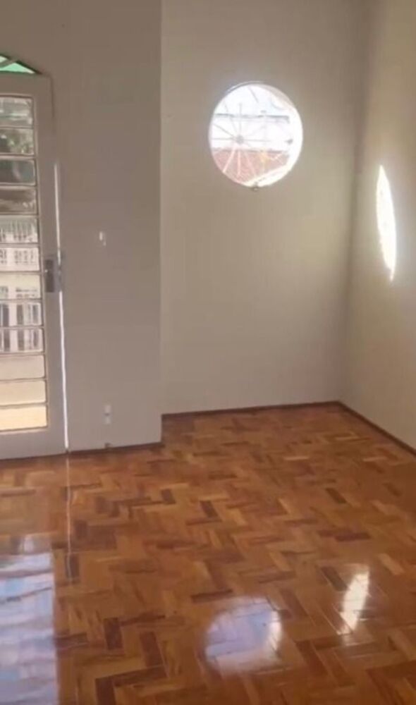 Casa, 3 quartos, 210 m² - Foto 4