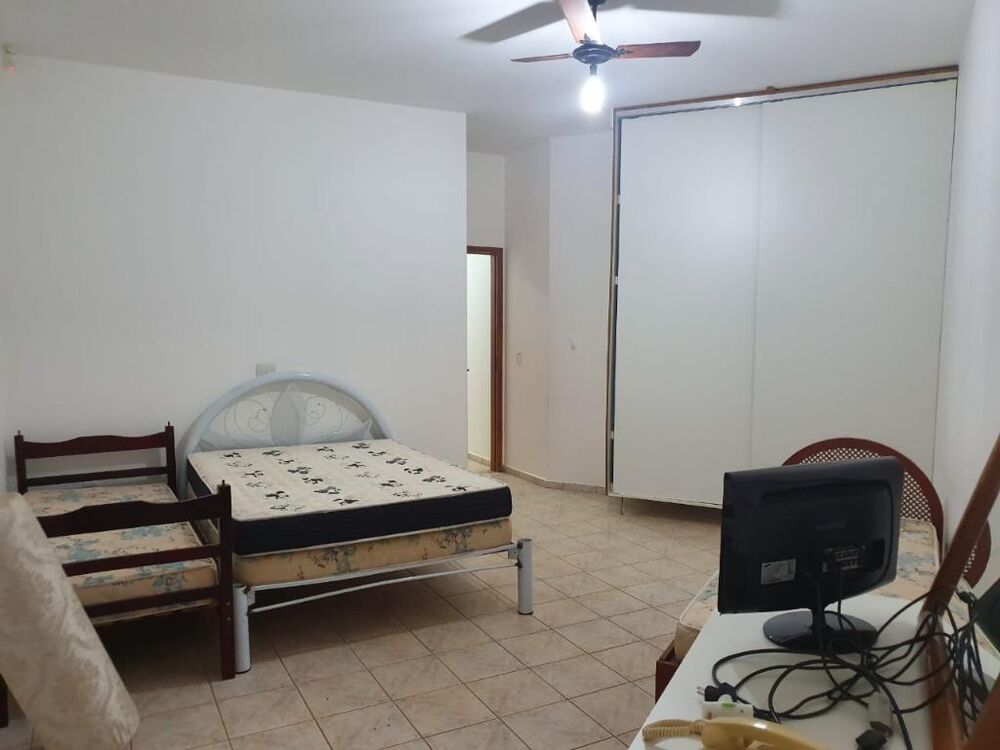 Chácara à venda com 5 quartos, 2000m² - Foto 12
