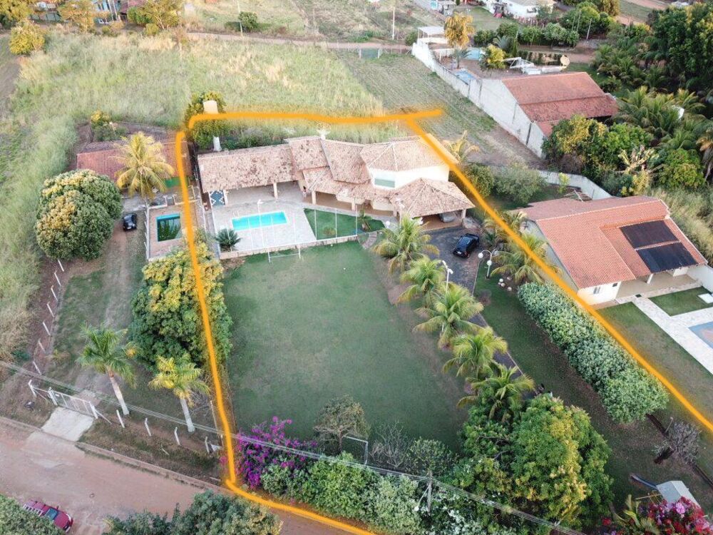 Chácara à venda com 5 quartos, 2000m² - Foto 2