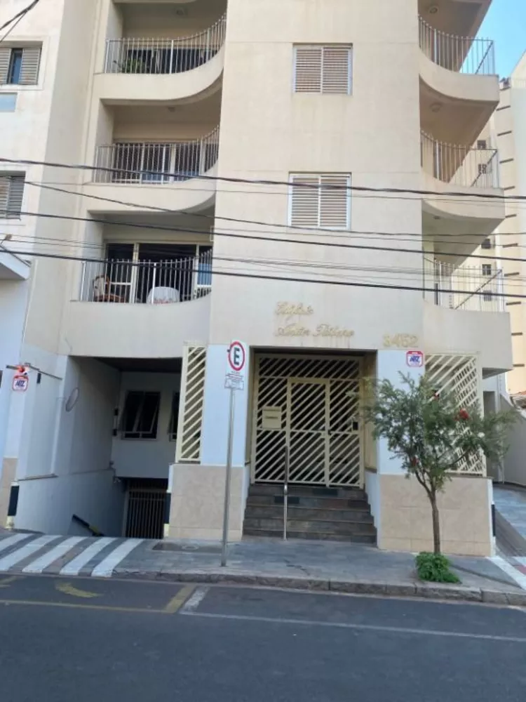 Apartamento à venda com 3 quartos, 136m² - Foto 1