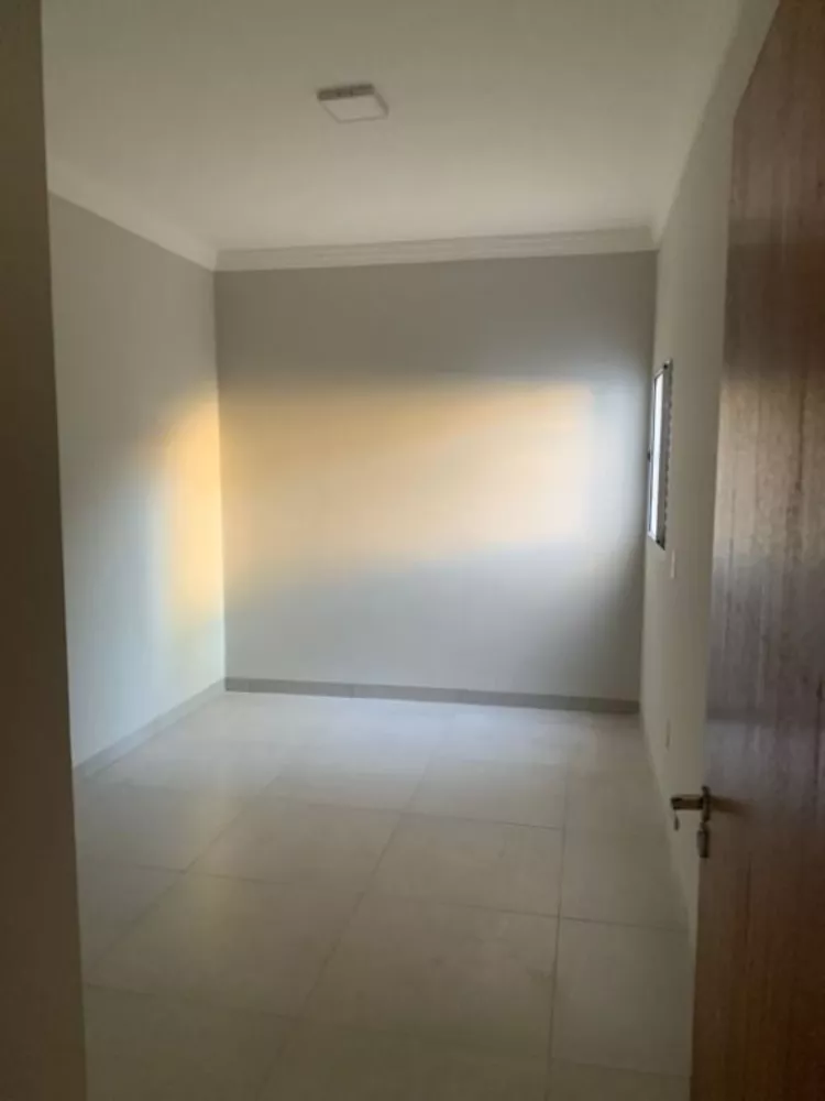 Casa, 3 quartos, 130 m² - Foto 2