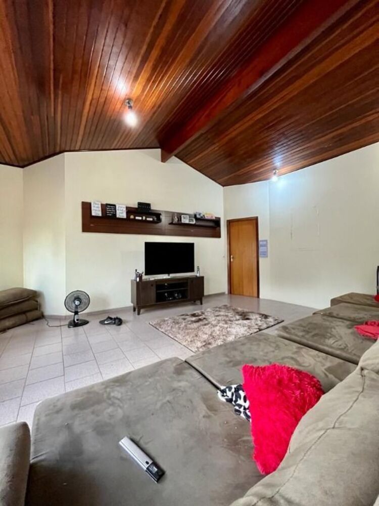 Casa, 3 quartos, 600 m² - Foto 4