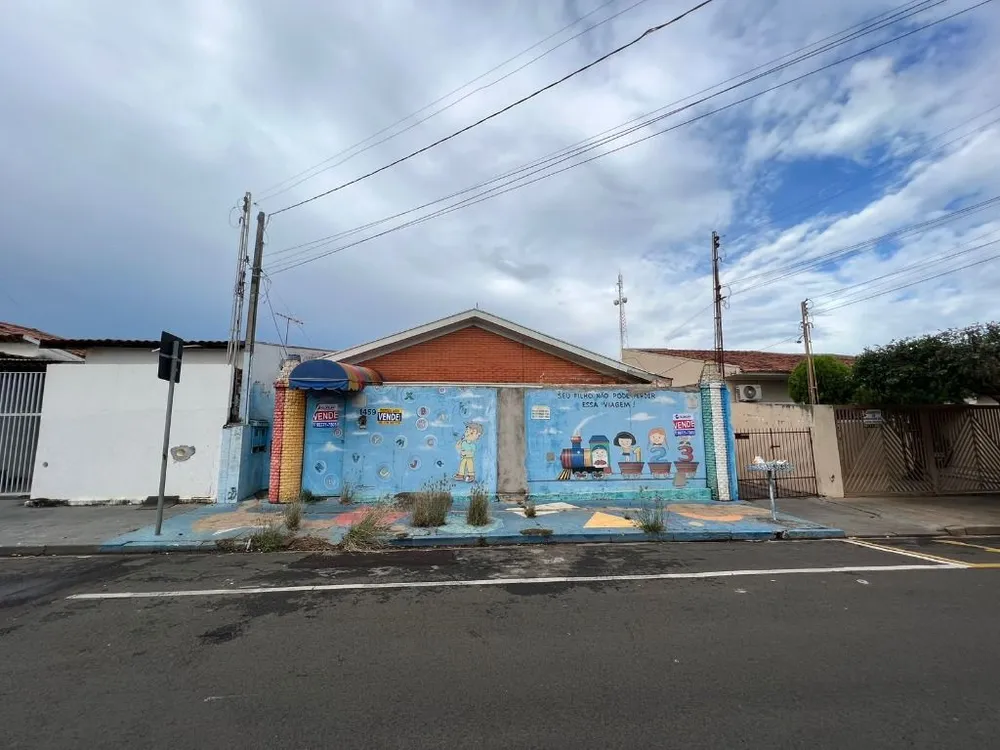 Casa, 3 quartos, 200 m² - Foto 1