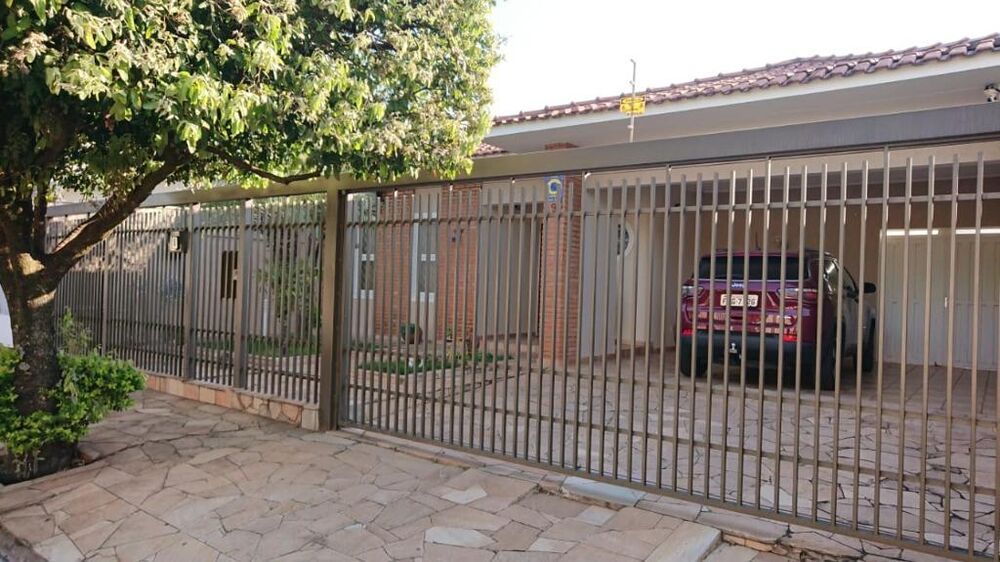 Casa, 3 quartos, 270 m² - Foto 1