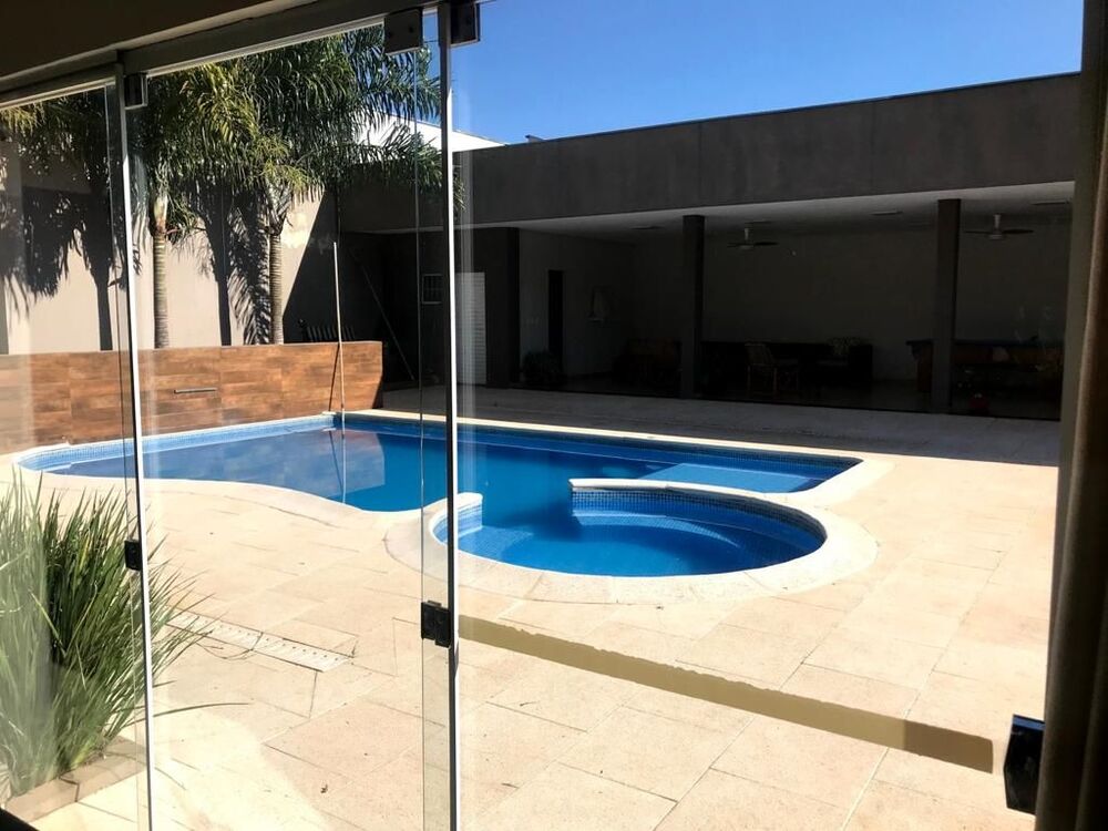 Chácara, 3 quartos, 4000 m² - Foto 1