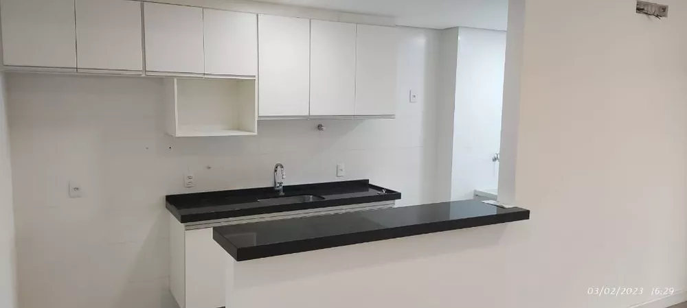 Apartamento à venda com 2 quartos, 69m² - Foto 3