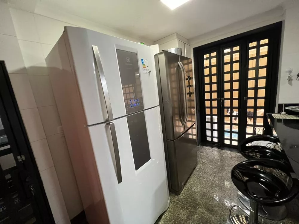 Casa, 4 quartos, 640 m² - Foto 14
