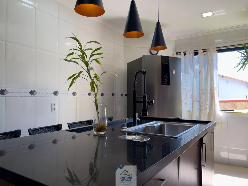 Casa, 4 quartos, 220 m² - Foto 33