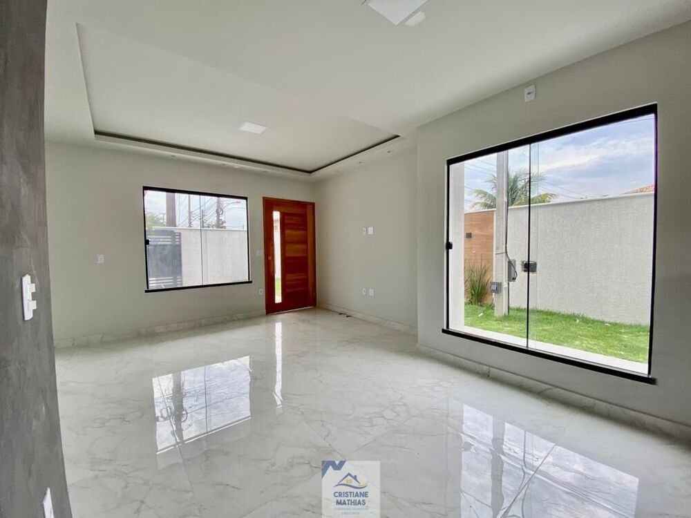 Casa à venda com 3 quartos, 105m² - Foto 9