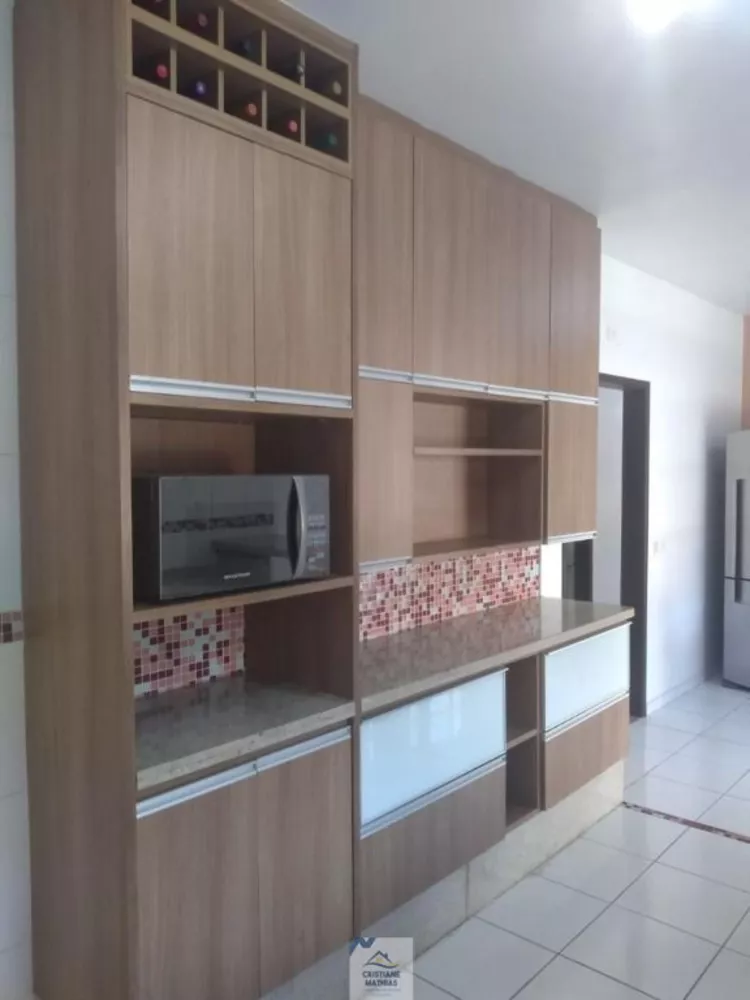 Casa, 6 quartos, 290 m² - Foto 17
