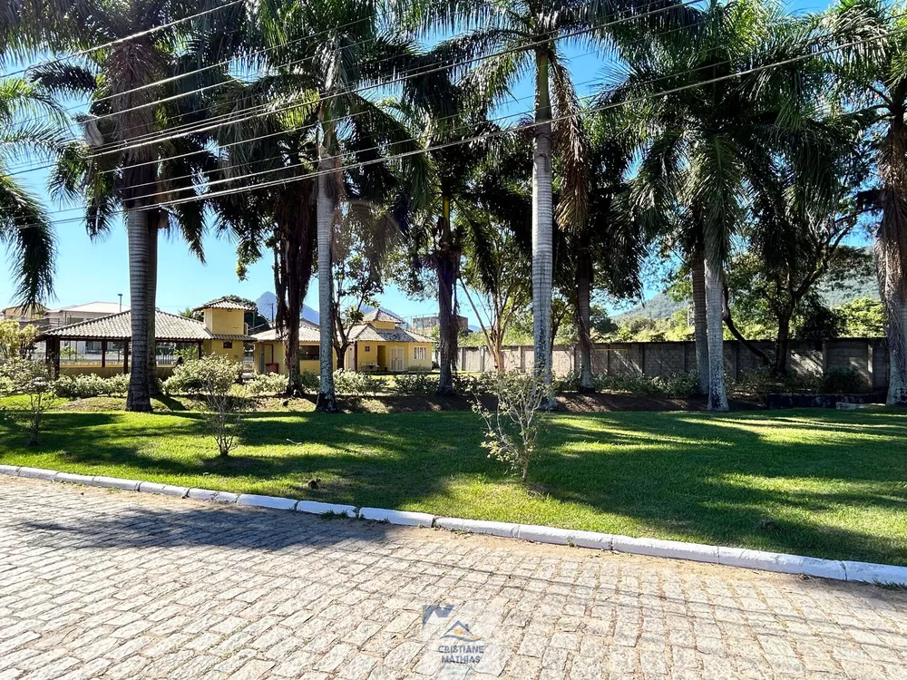 Casa, 3 quartos, 172 m² - Foto 1