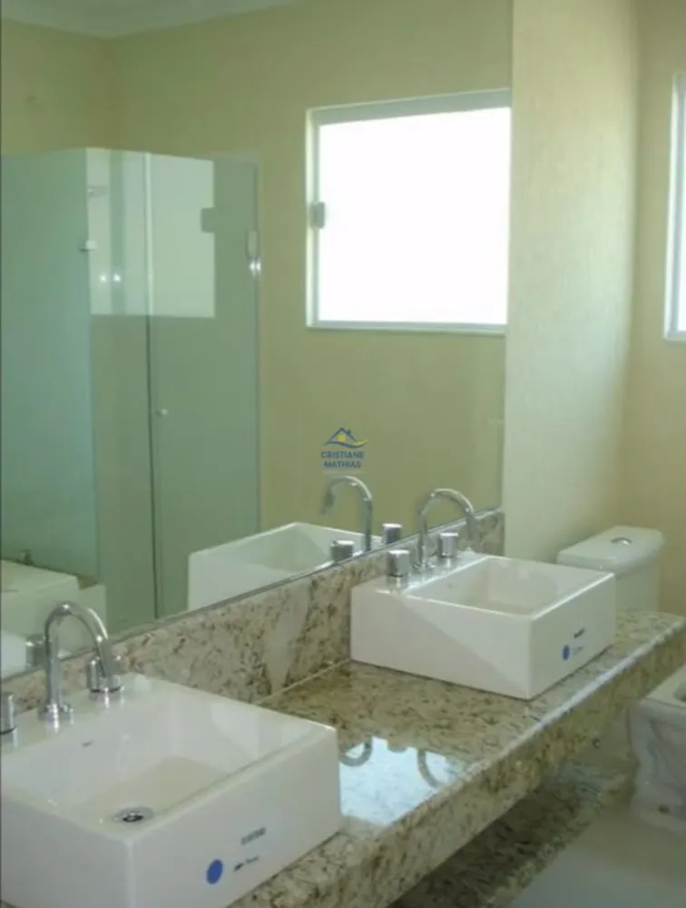 Casa, 4 quartos, 240 m² - Foto 59