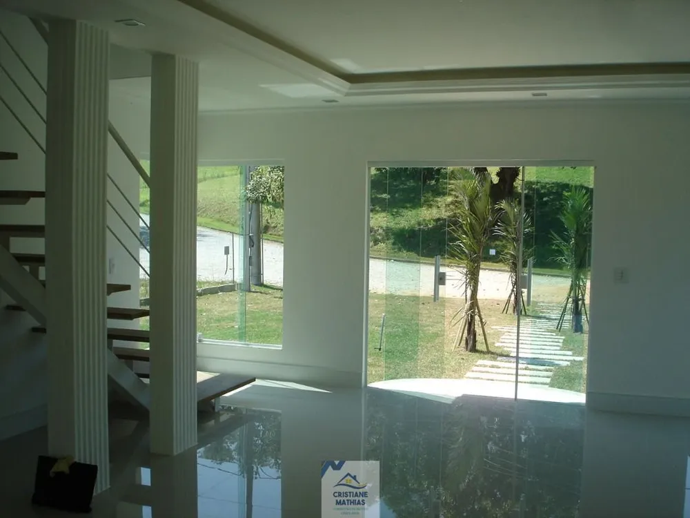 Casa, 4 quartos, 240 m² - Foto 44