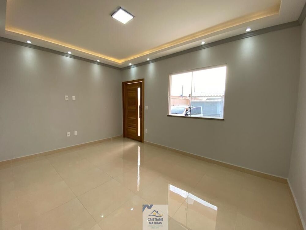 Casa à venda com 2 quartos, 105m² - Foto 4