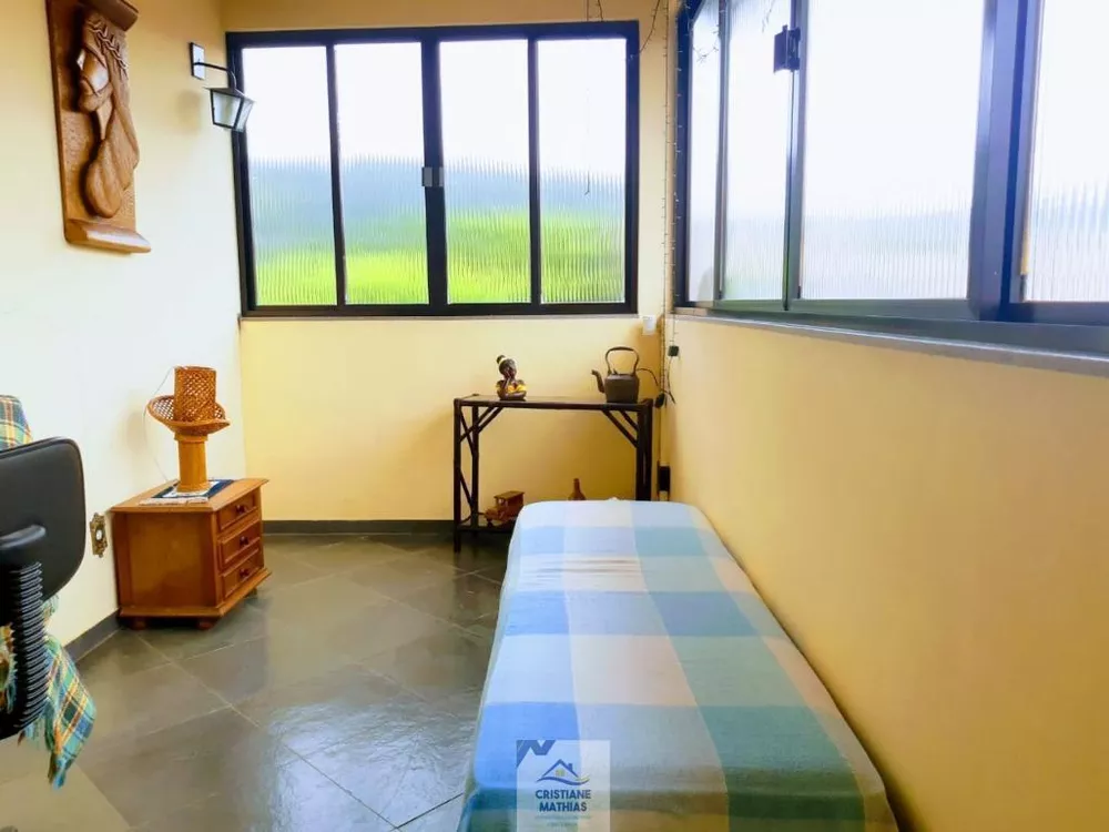 Casa, 4 quartos, 330 m² - Foto 31