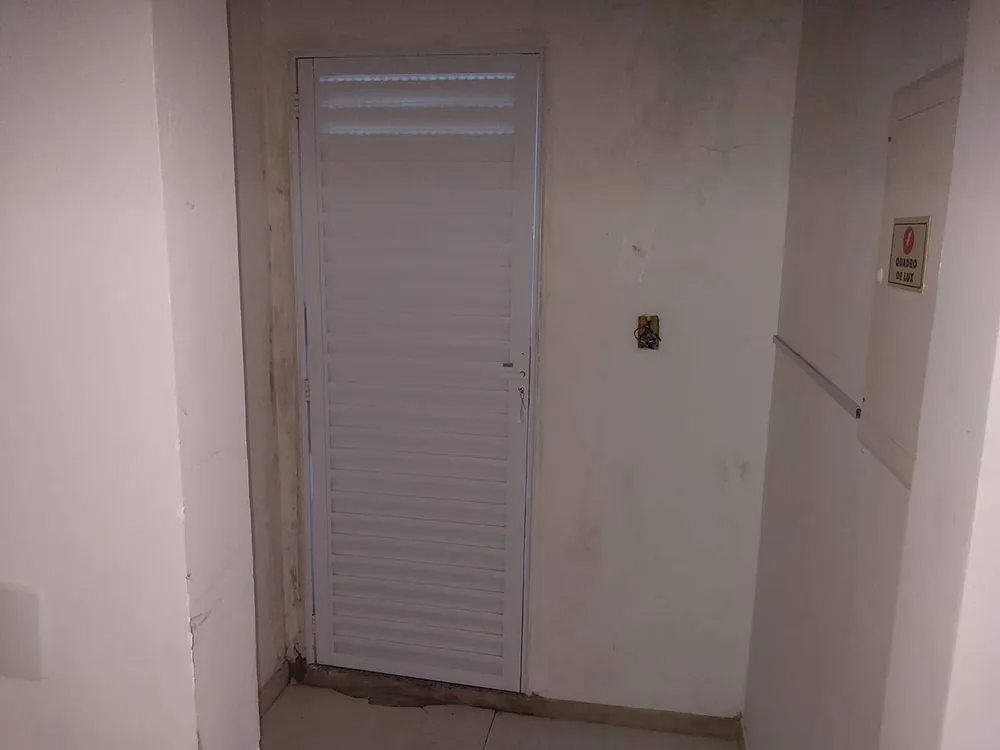 Sobrado, 12 quartos, 263 m² - Foto 4