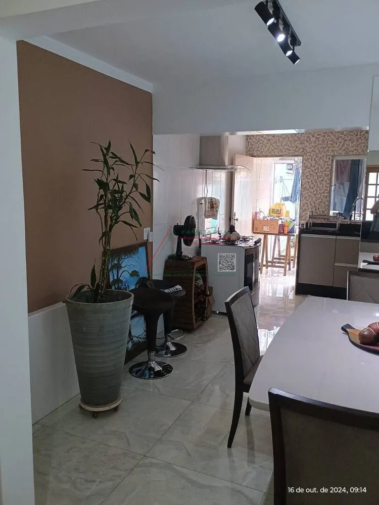 Sobrado, 3 quartos, 118 m² - Foto 1
