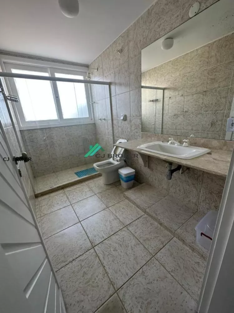 Casa, 4 quartos, 357 m² - Foto 33