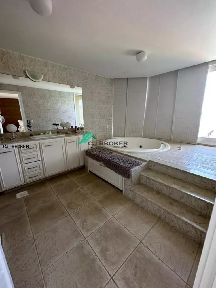 Casa, 4 quartos, 357 m² - Foto 24