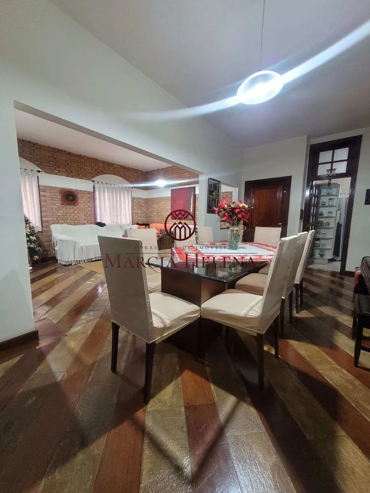 Casa, 4 quartos, 242 m² - Foto 3