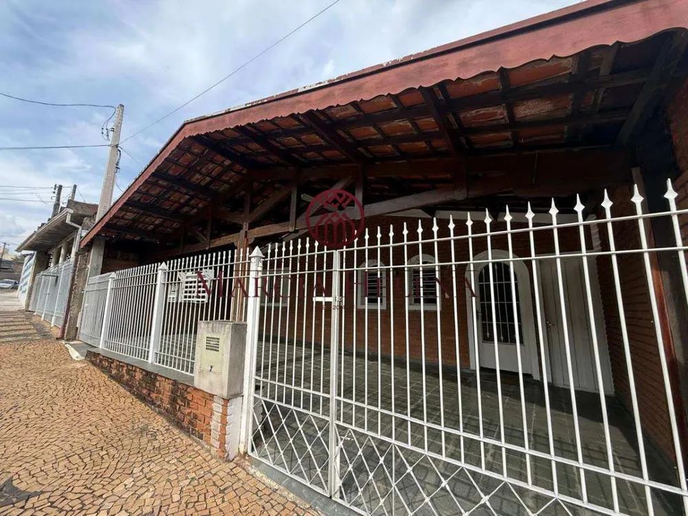 Casa, 2 quartos, 217 m² - Foto 1
