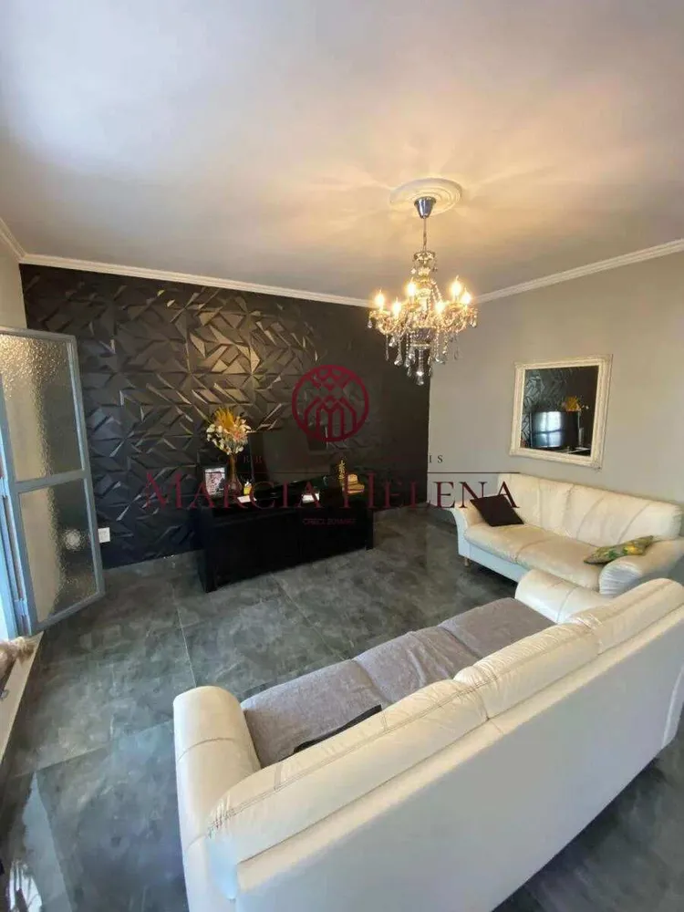 Casa, 3 quartos, 297 m² - Foto 2