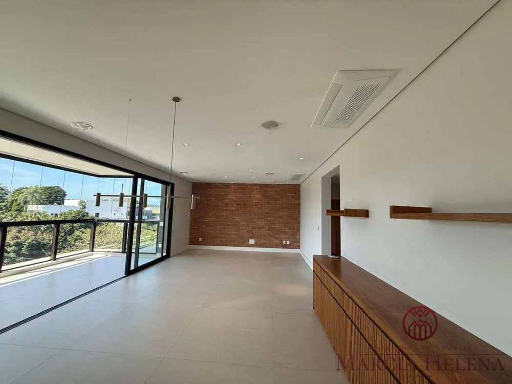 Apartamento, 4 quartos, 243 m² - Foto 2