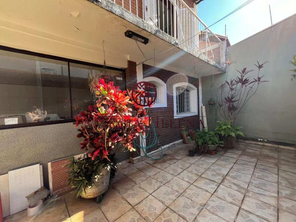 Casa, 3 quartos, 225 m² - Foto 2