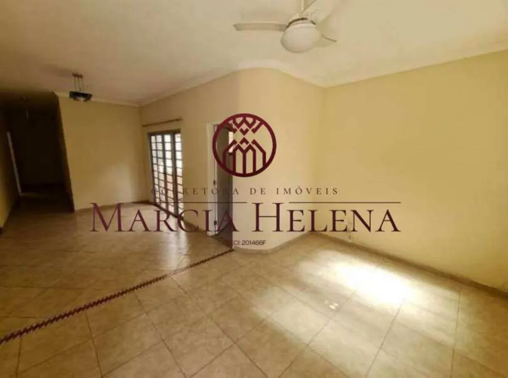 Casa, 3 quartos, 136 m² - Foto 2