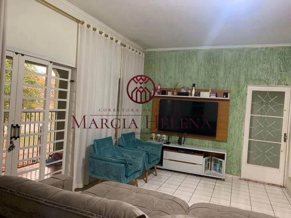 Casa, 3 quartos, 250 m² - Foto 4