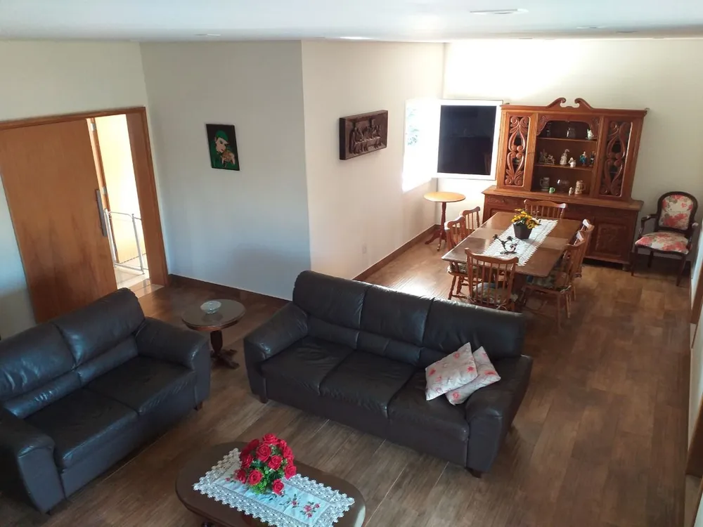 Casa, 3 quartos, 310 m² - Foto 3