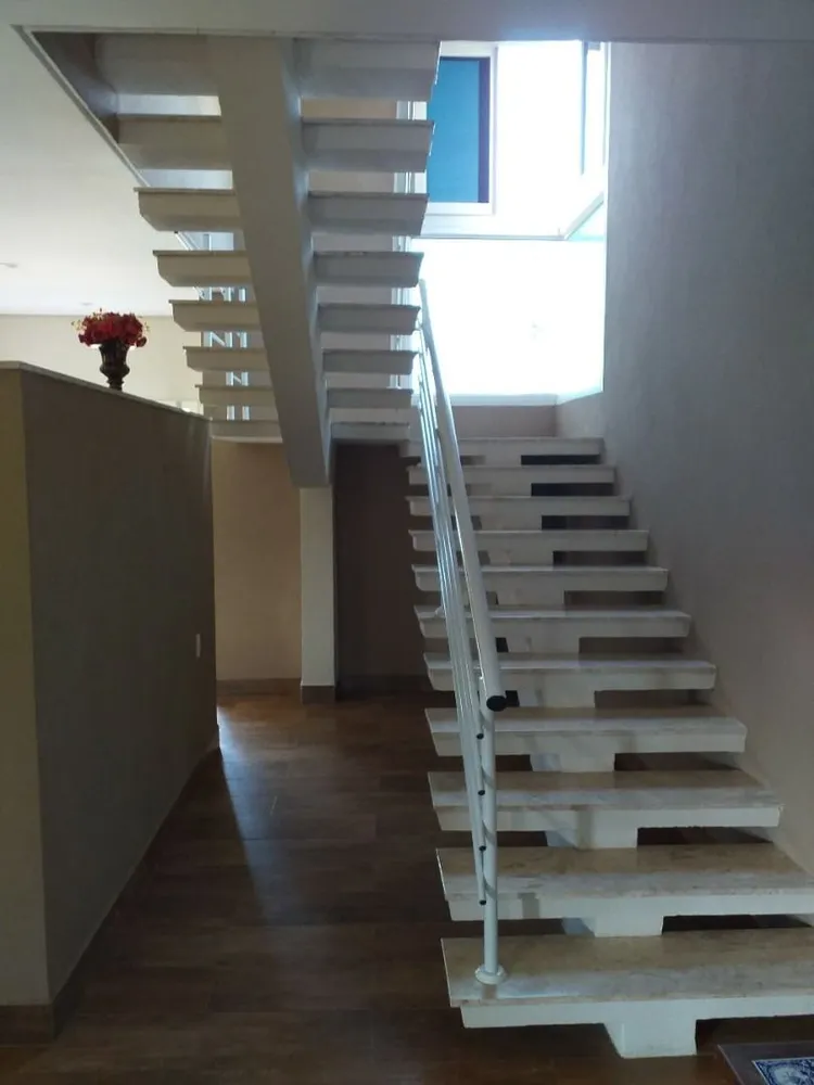 Casa, 3 quartos, 310 m² - Foto 4