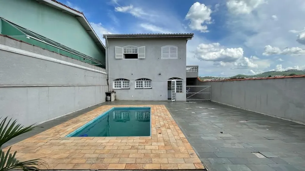 Casa, 3 quartos, 180 m² - Foto 4