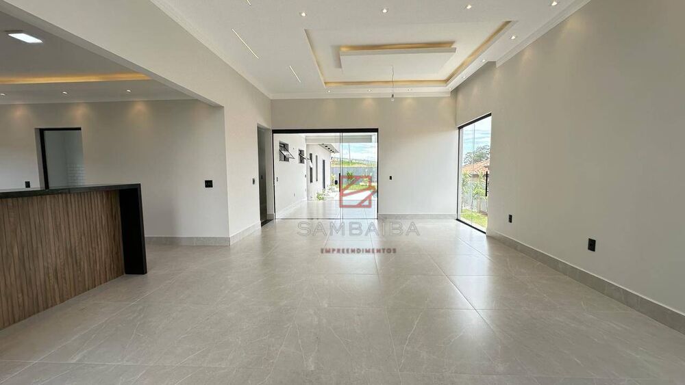 Casa, 3 quartos, 204 m² - Foto 4