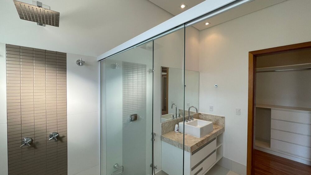 Casa, 4 quartos, 290 m² - Foto 2