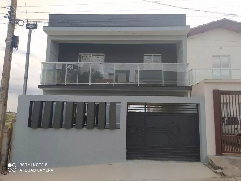 Casa, 3 quartos, 177 m² - Foto 1