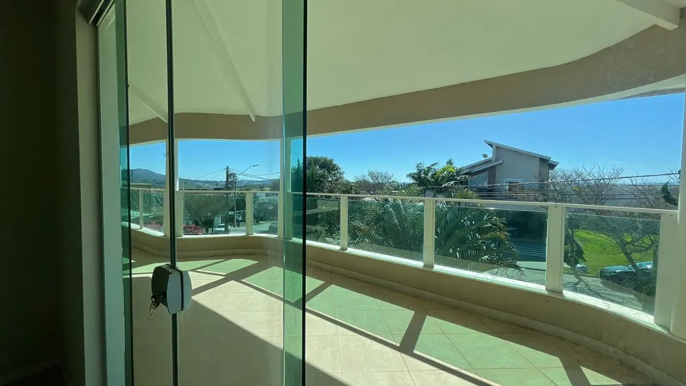 Casa, 6 quartos, 250 m² - Foto 4