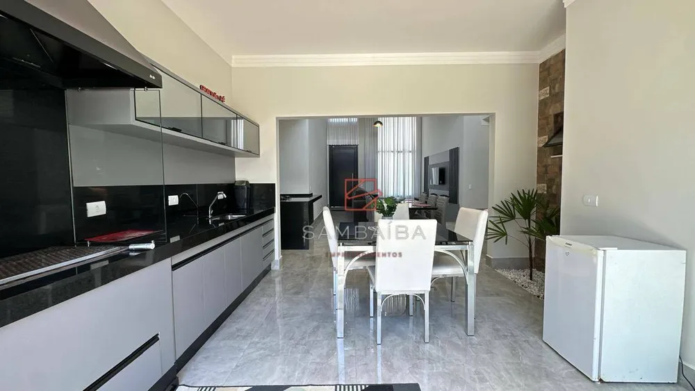 Casa, 3 quartos, 220 m² - Foto 1